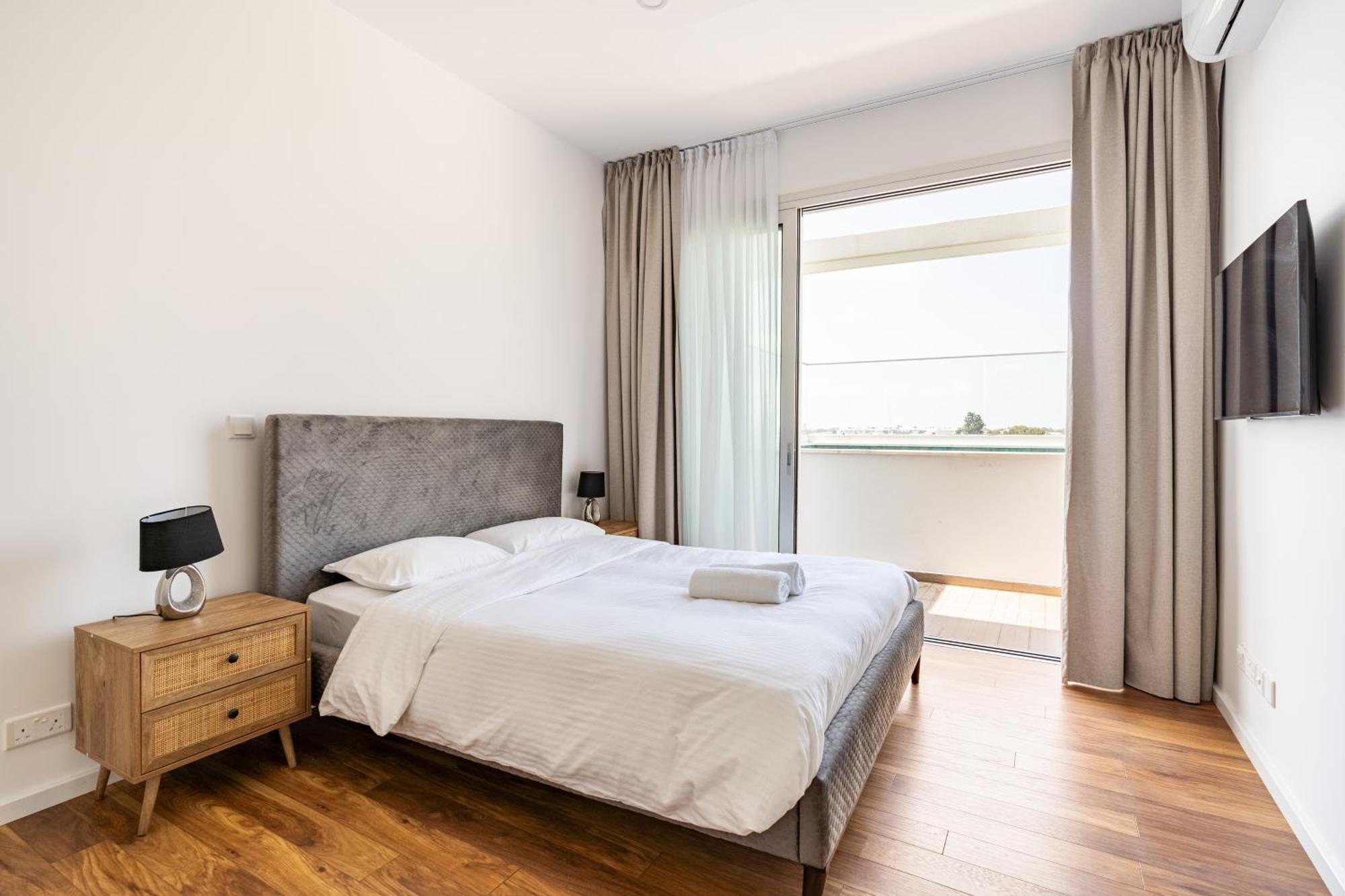 Yamas Urban Living Zakaki Pool Penthouses & Apartments Limassol Exterior photo