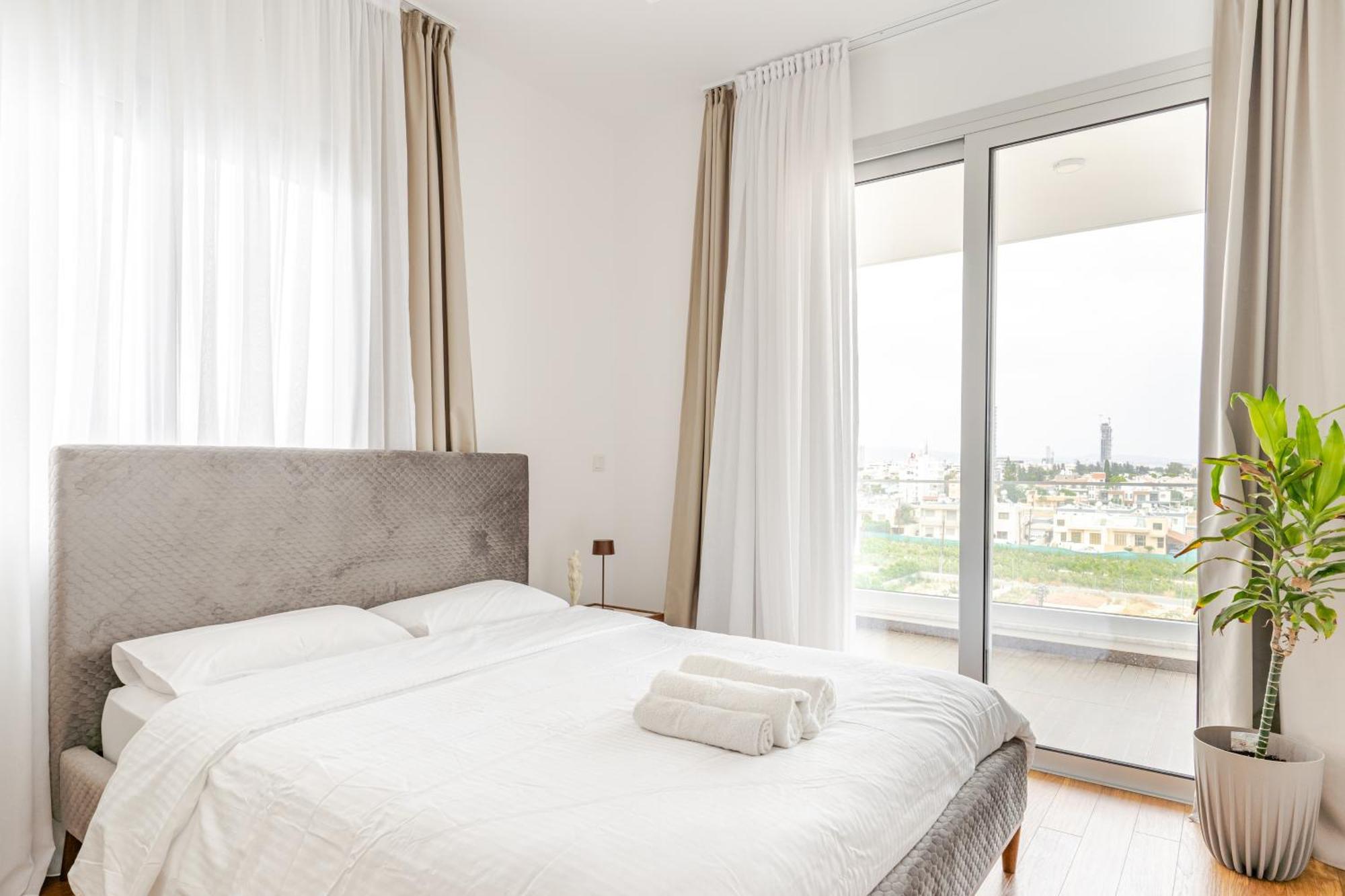 Yamas Urban Living Zakaki Pool Penthouses & Apartments Limassol Exterior photo