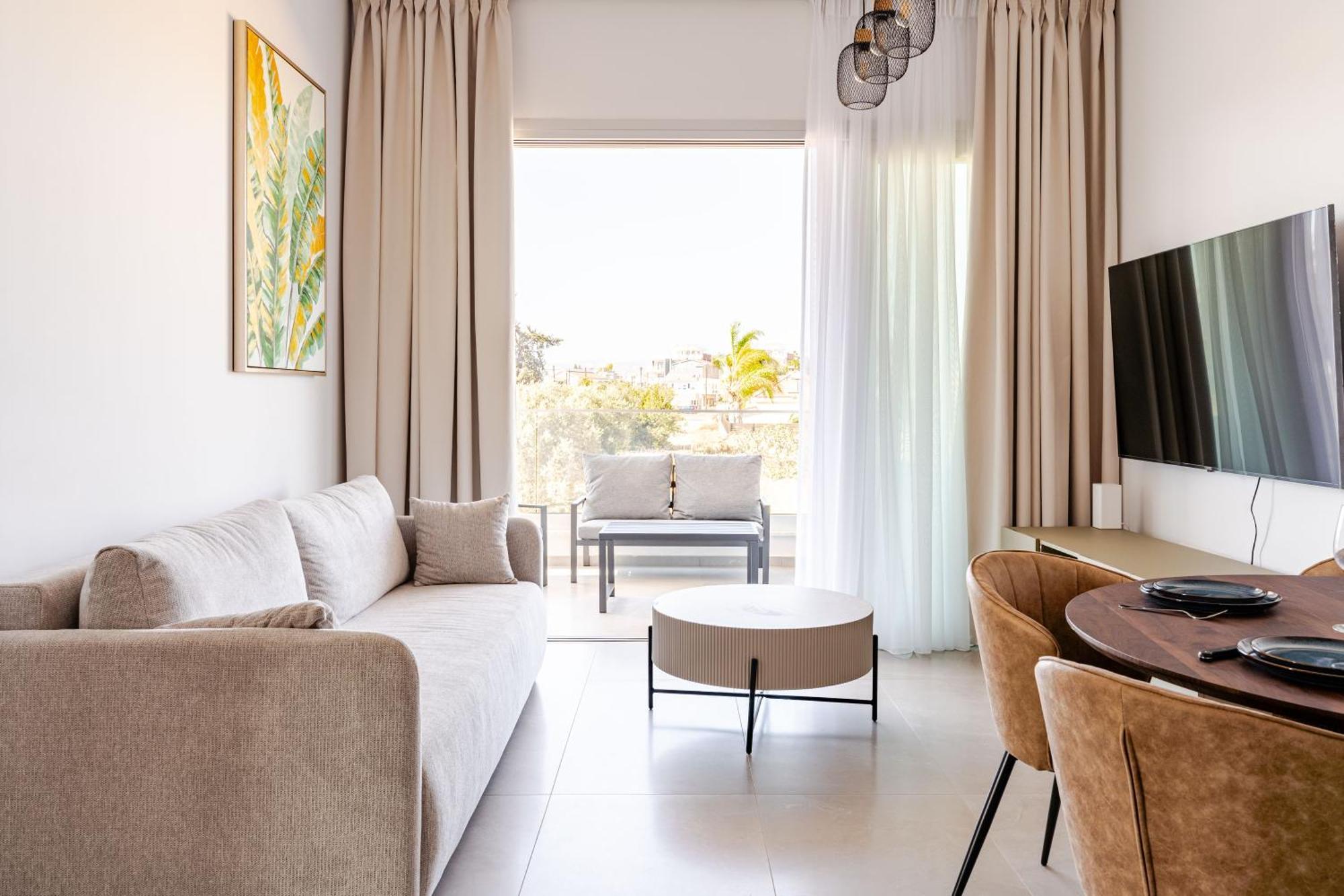 Yamas Urban Living Zakaki Pool Penthouses & Apartments Limassol Exterior photo